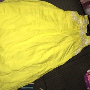 Sweet yellow summer dress